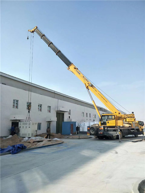 尉犁县“超载就喊停”—— 吊车的 “重量保镖” 技术